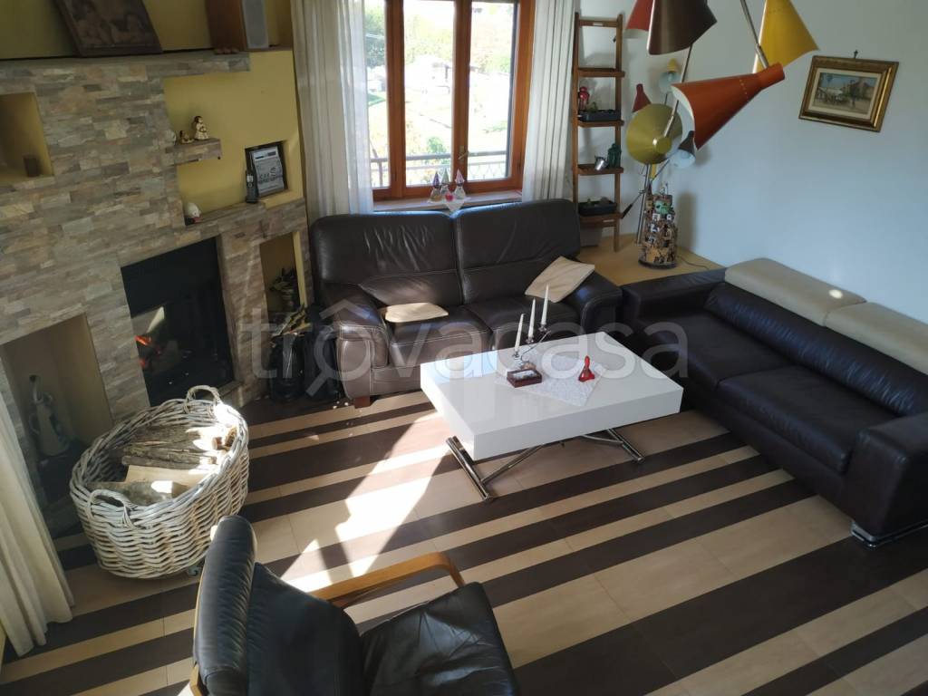 casa indipendente in vendita a Fiano in zona Gerbidi