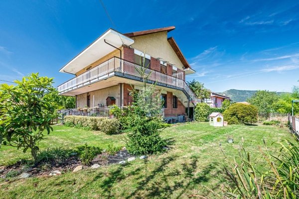 casa indipendente in vendita a Fiano in zona Gerbidi