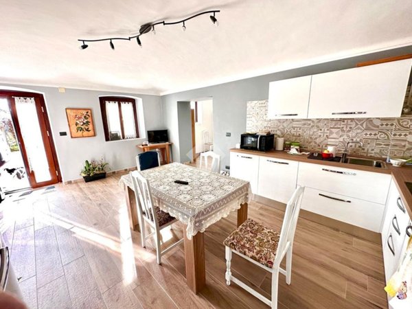 appartamento in vendita a Fiano in zona San Firmino