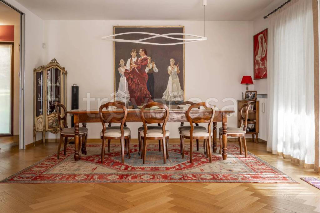 casa indipendente in vendita a Fiano