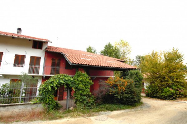 casa indipendente in vendita a Fiano