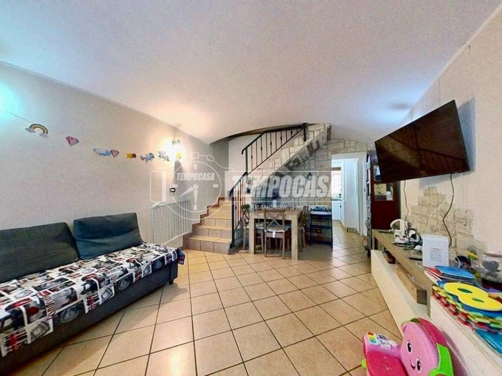 casa indipendente in vendita a Fiano