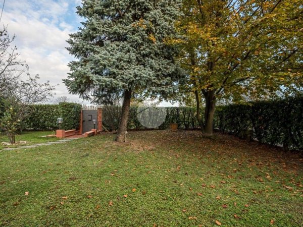 casa indipendente in vendita a Fiano