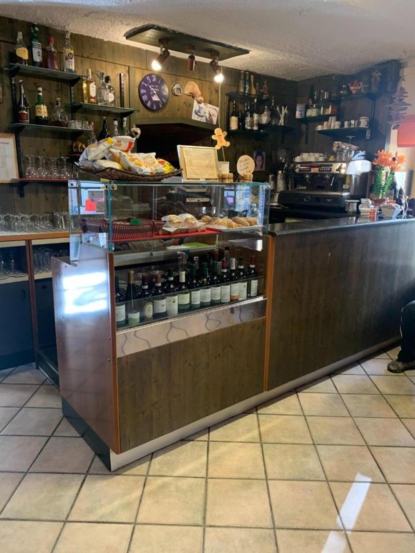 negozio in vendita a Fiano