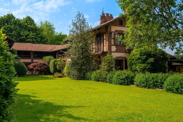 casa indipendente in vendita a Fiano