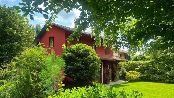 casa indipendente in vendita a Fiano