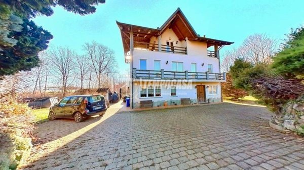 casa indipendente in vendita a Fiano