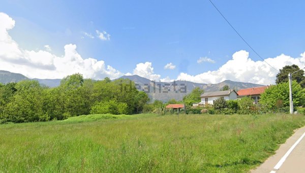 casa indipendente in vendita a Fiano