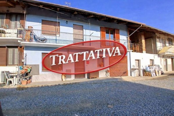 casa indipendente in vendita a Fiano in zona Grange