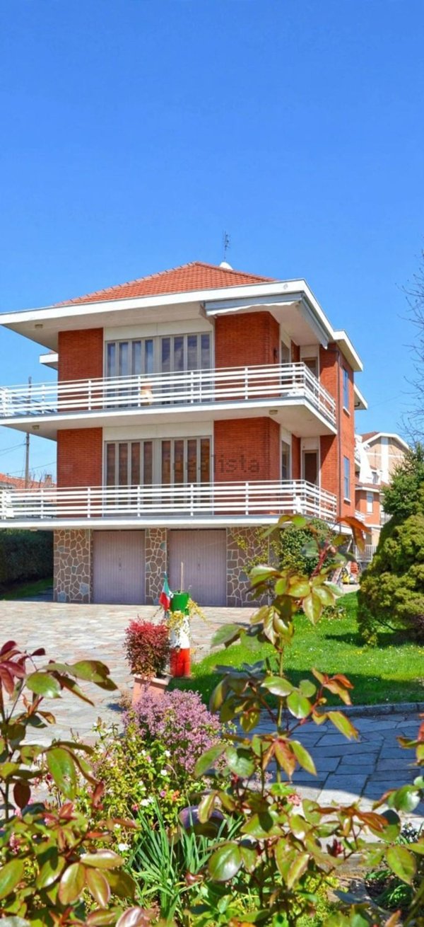 appartamento in vendita a Fiano in zona Grange