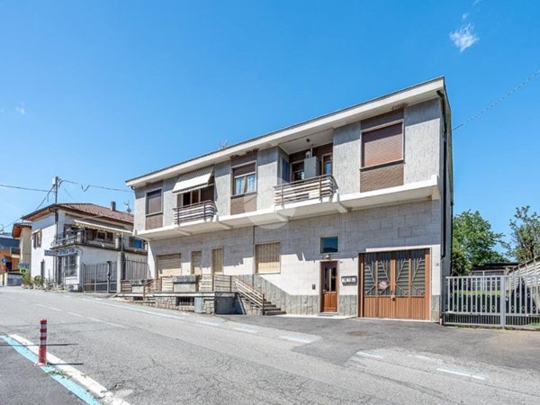 appartamento in vendita a Fiano in zona Grange