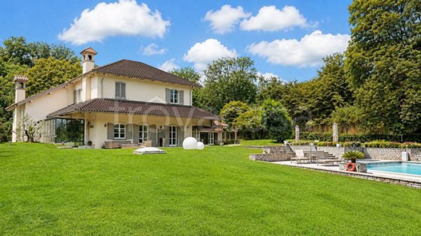 casa indipendente in vendita a Fiano