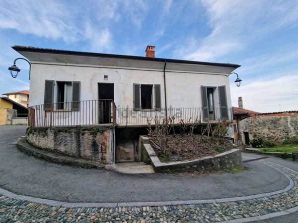 appartamento in vendita a Fiorano Canavese