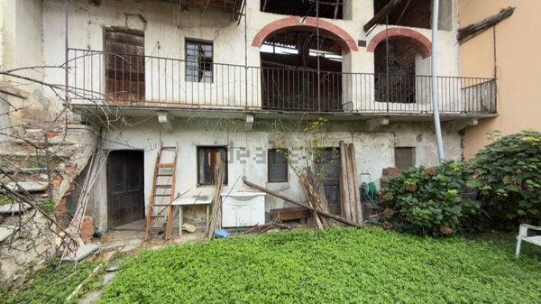 appartamento in vendita a Fiorano Canavese