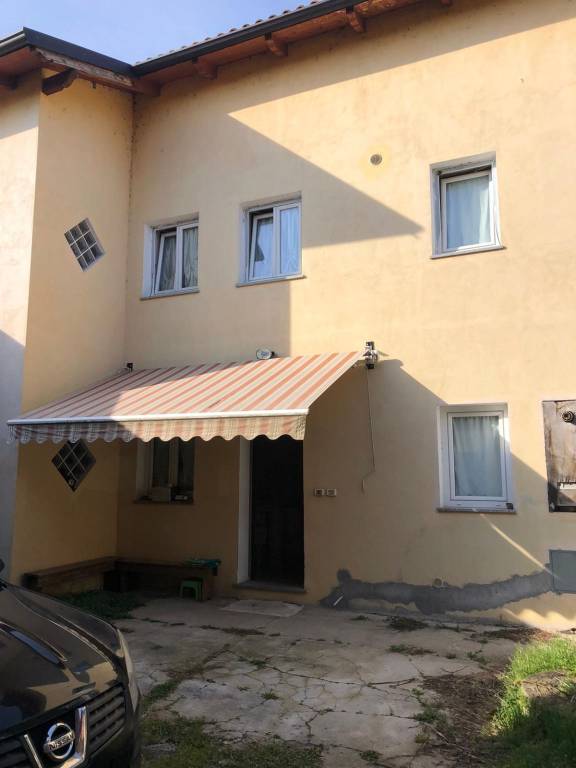 casa indipendente in vendita a Foglizzo