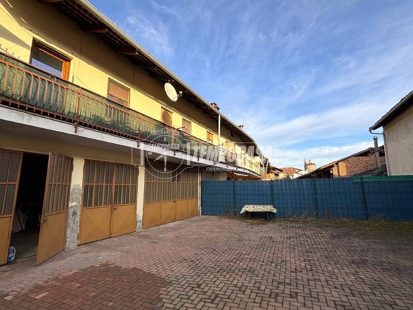 appartamento in vendita a Foglizzo