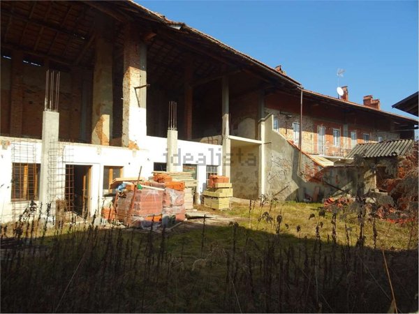 rudere in vendita a Foglizzo