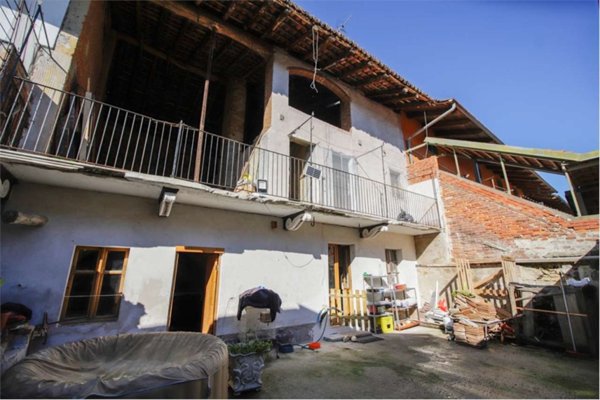 casa indipendente in vendita a Foglizzo