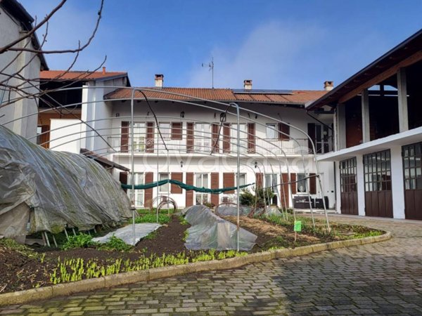casa indipendente in vendita a Foglizzo