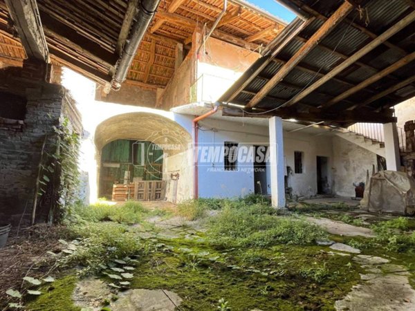 casa indipendente in vendita a Foglizzo