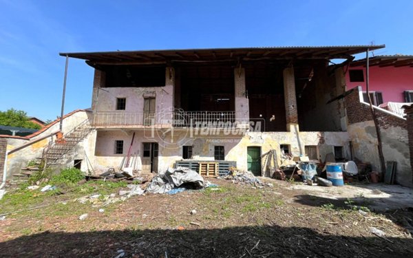 casa indipendente in vendita a Foglizzo
