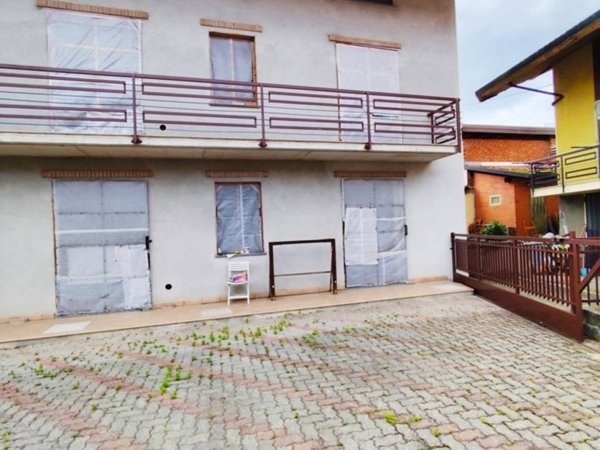 casa indipendente in vendita a Foglizzo