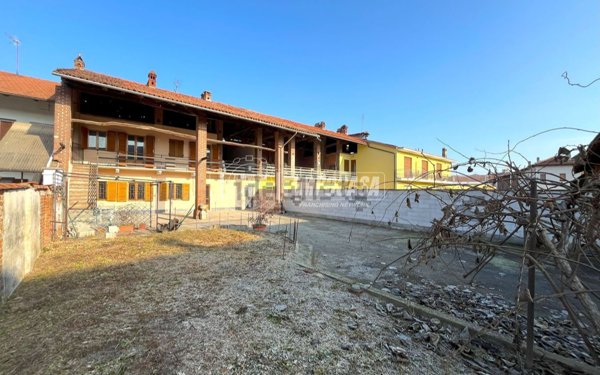 casa indipendente in vendita a Foglizzo