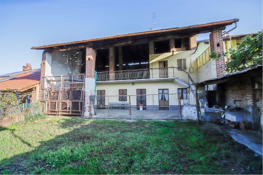 casa indipendente in vendita a Foglizzo