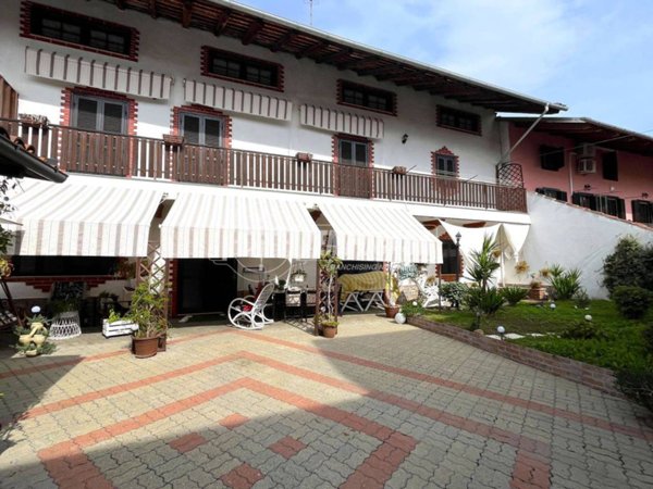 casa indipendente in vendita a Foglizzo