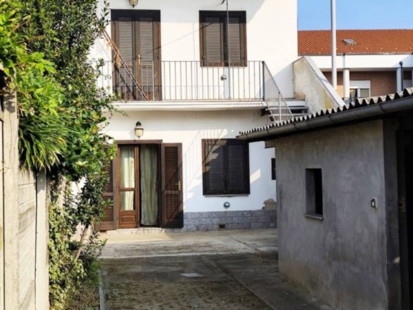 casa indipendente in vendita a Foglizzo