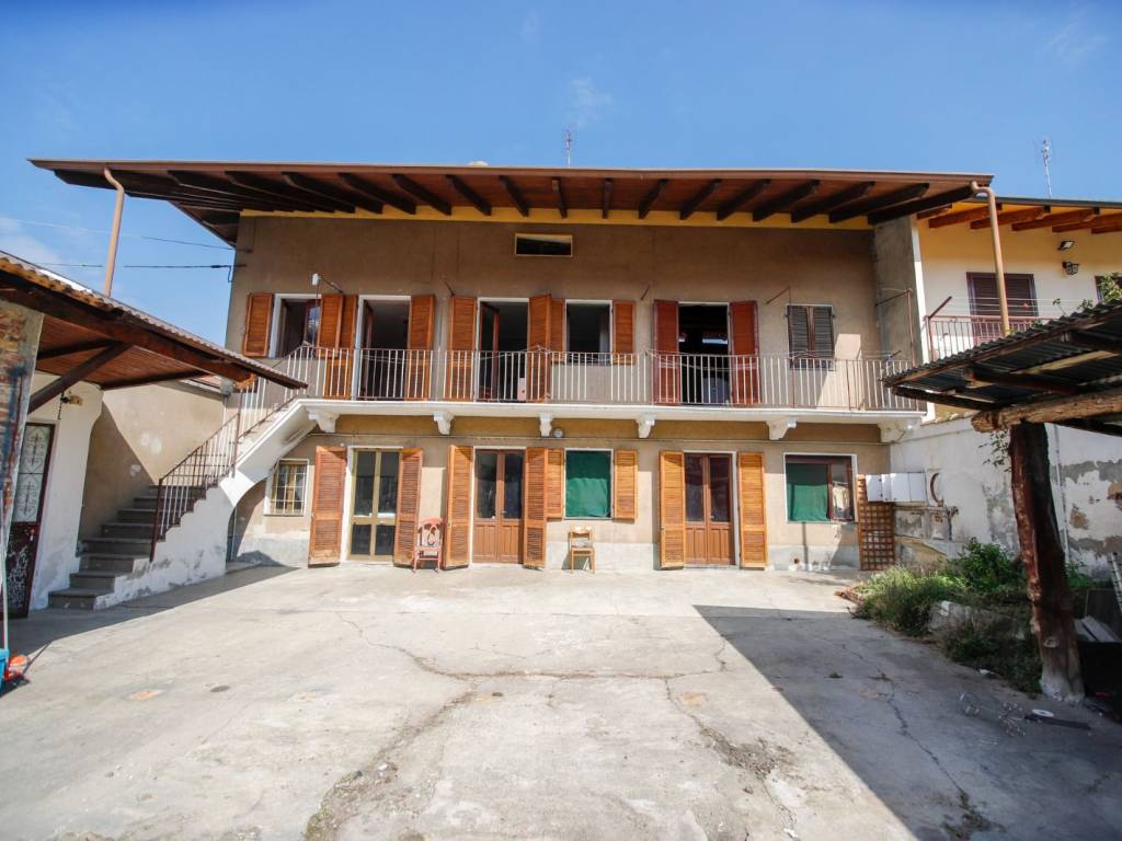 casa indipendente in vendita a Foglizzo