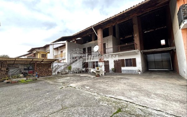 casa indipendente in vendita a Foglizzo