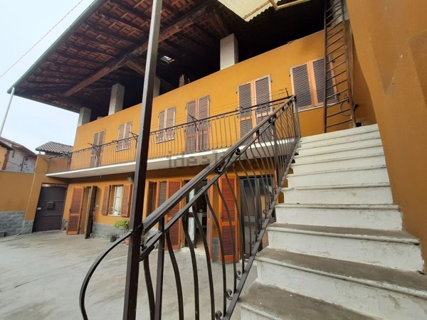 casa indipendente in vendita a Foglizzo