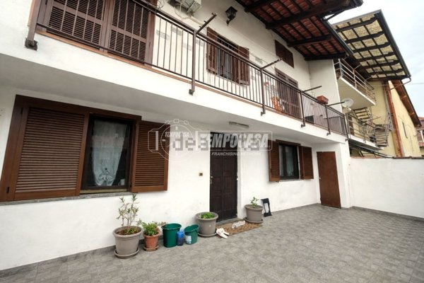 casa indipendente in vendita a Foglizzo