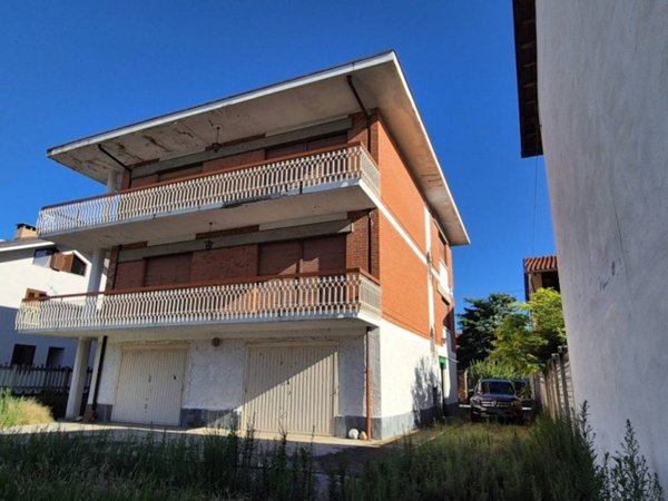 casa indipendente in vendita a Foglizzo