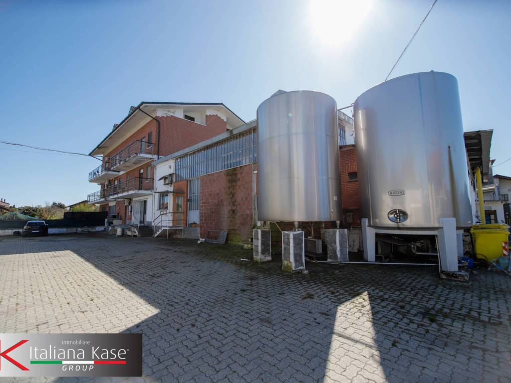 negozio in vendita a Foglizzo