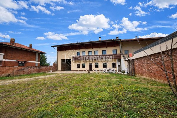 esavano in vendita a Foglizzo