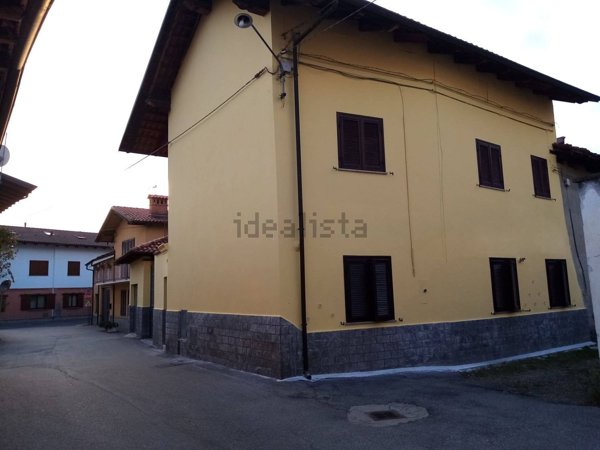 casa indipendente in vendita a Foglizzo