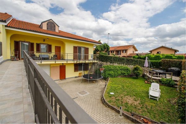 casa indipendente in vendita a Foglizzo