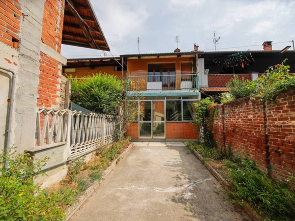 casa indipendente in vendita a Foglizzo