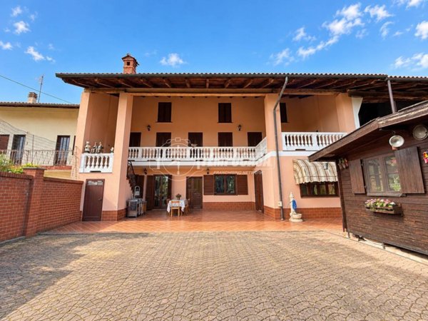 casa indipendente in vendita a Foglizzo