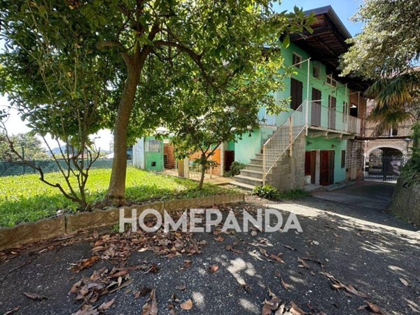 casa indipendente in vendita a Forno Canavese