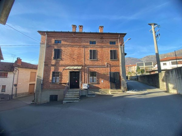 appartamento in vendita a Forno Canavese