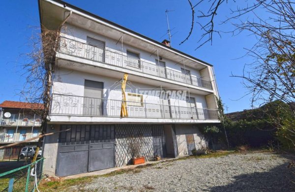 casa indipendente in vendita a Forno Canavese