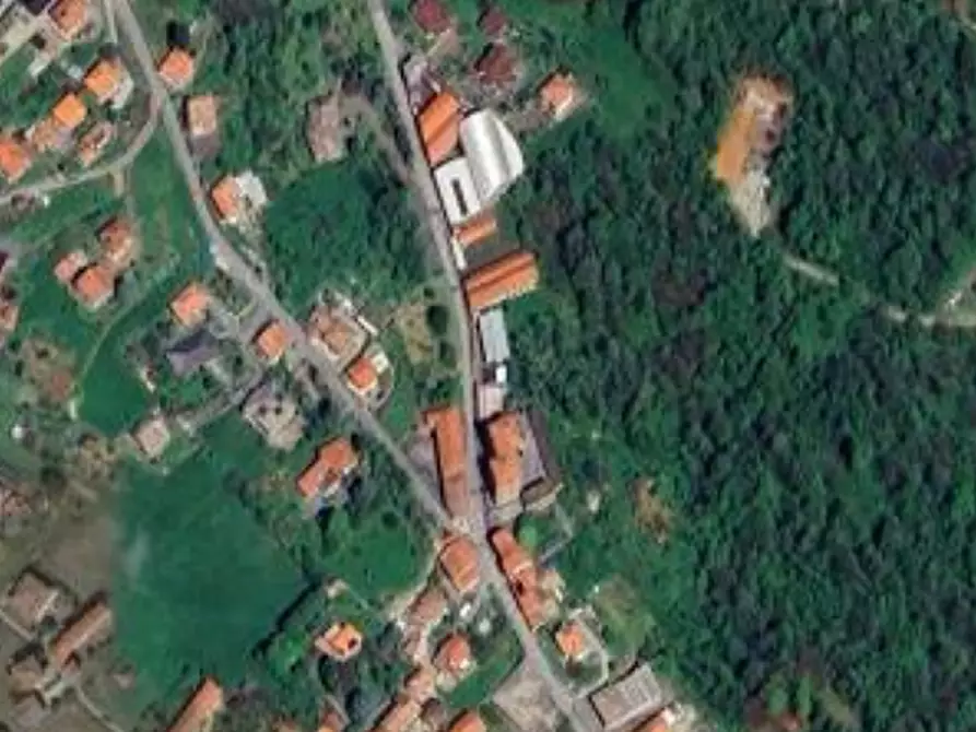 locale di sgombero in vendita a Forno Canavese