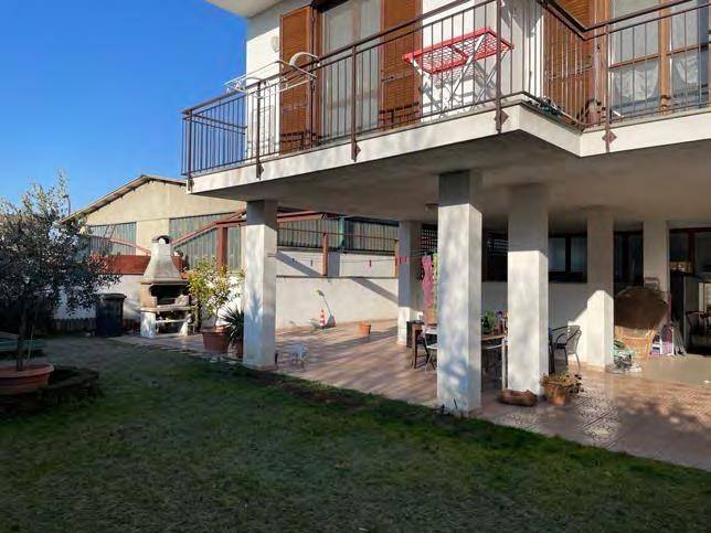 casa indipendente in vendita a Forno Canavese