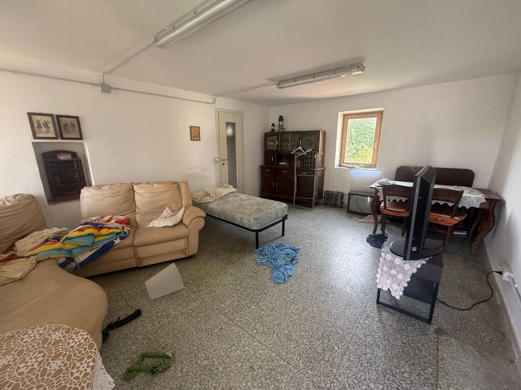 casa indipendente in vendita a Forno Canavese