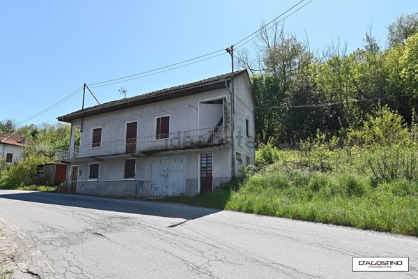 casa indipendente in vendita a Forno Canavese