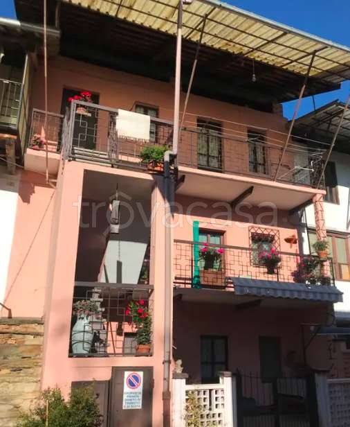 appartamento in vendita a Forno Canavese