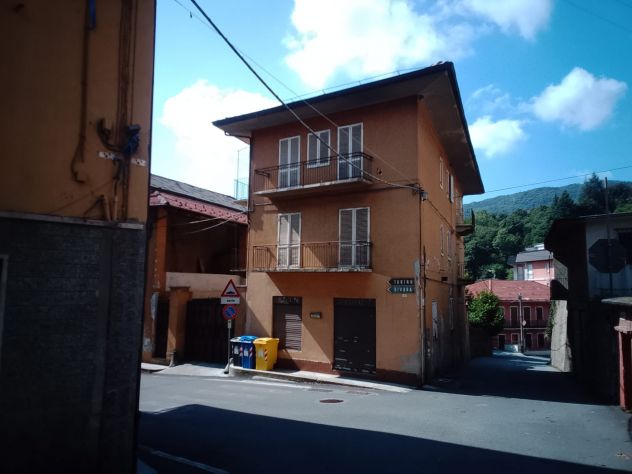 casa indipendente in vendita a Forno Canavese